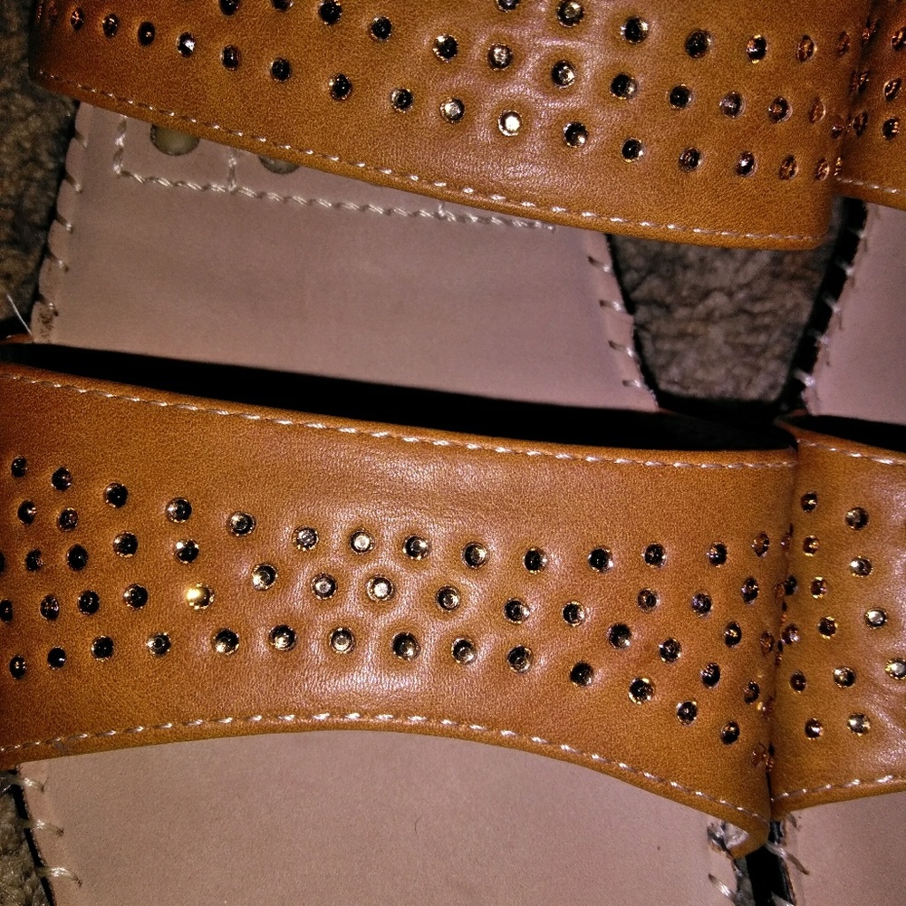 Sandals - Picture 4 of 6